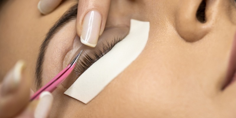 Eyebrow Waxing in Hickory, North Carolina